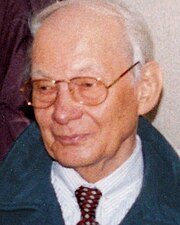 Манфред Эйген (Гёттинген, 1996 год)