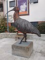 Estatua de Bandurria en la entrada principal en la Universidad de La Frontera.