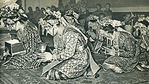 Ethnic Palembang women with offering, Indonesia Tanah Airku, p11.jpg