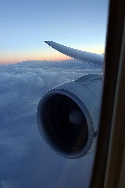 File:F-GSPY 777 FROM FLIGHT LAX-CDG (10509504576).jpg