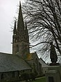 L'église Notre-Dame-de-Roscudon : le clocher vu du côté nord.