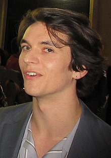 Fionn Whitehead en 2019 (rognée).jpg