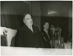 Fiorello La Guardia discorso Roma 1946.jpg