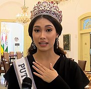 Indonesian-Australian beauty queen Frederika Alexis Cull