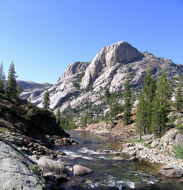 The Tuolumne River at Glen Aulin valley, below Tuolumne Meadows