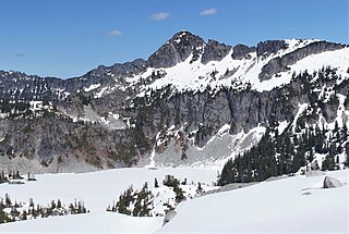 <span class="mw-page-title-main">Wild Goat Peak</span> Mountain in Washington (state), United States