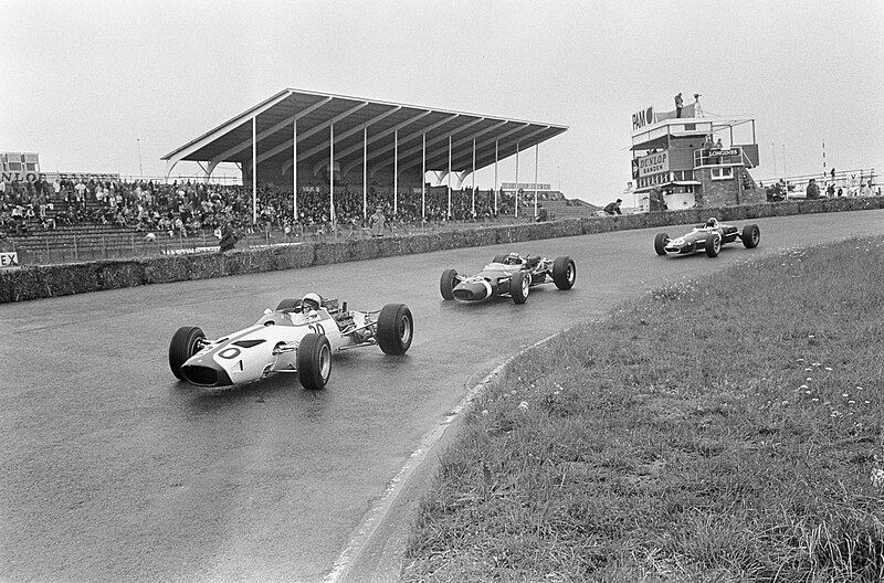 File:Grand Prix Zandvoort 1966, Bestanddeelnr 919-3827.jpg