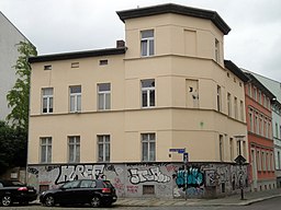 Halle August-Bebel-Straße 31