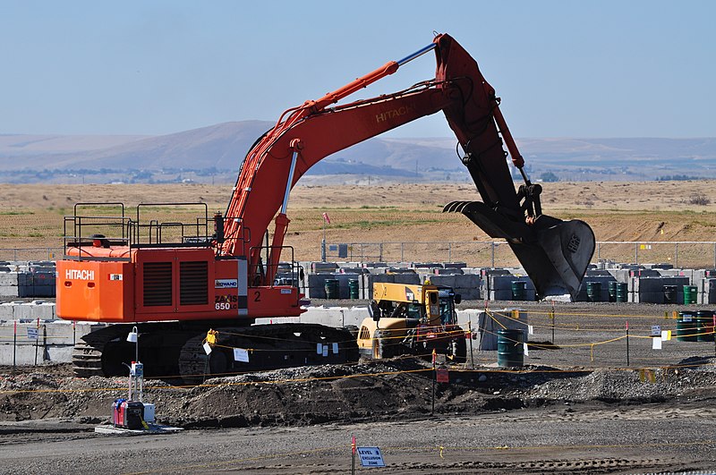 File:Hanford trench excavation (7515666320).jpg