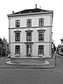 Umbau der Liegenschaft (1840–1842) in der St. Albanvorstadt, von Melchior Berri (1801–1854) Basler Architekt. Für Felix Sarasin-Burckhardt (1797–1862) Baumwollfabrikant, Politiker, Basler Bürgermeister.