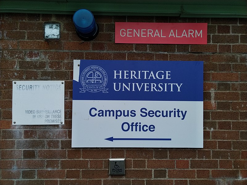 File:Heritage University Sign 20181215.jpg