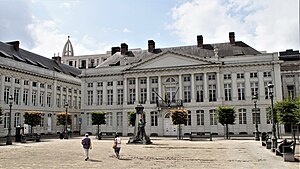 Het Martelarenplein te Brussel.jpg