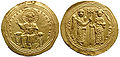 Moneta d'oro bizantina histamenon del 1041/2. L'imperatore viene incoronato dalla mano.