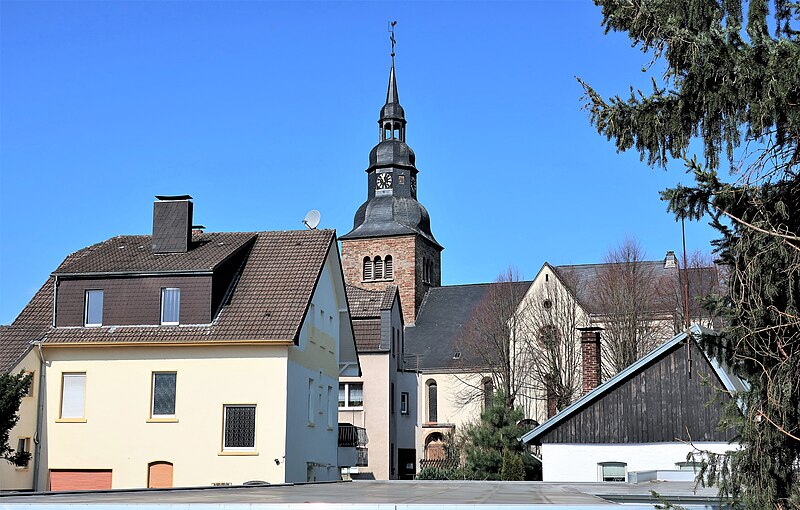 File:Hohenlimburg, Elseyer Stiftskirche 7.jpg