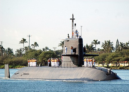 Tập_tin:Japanese_Submarine_Oyashio_SS590.JPEG