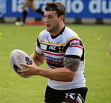 Pitts playing for the Bradford Bulls Jay Pitts.jpg