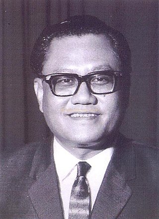 <span class="mw-page-title-main">Khir Johari</span> Malaysian politician and sports administrator (1923–2006)