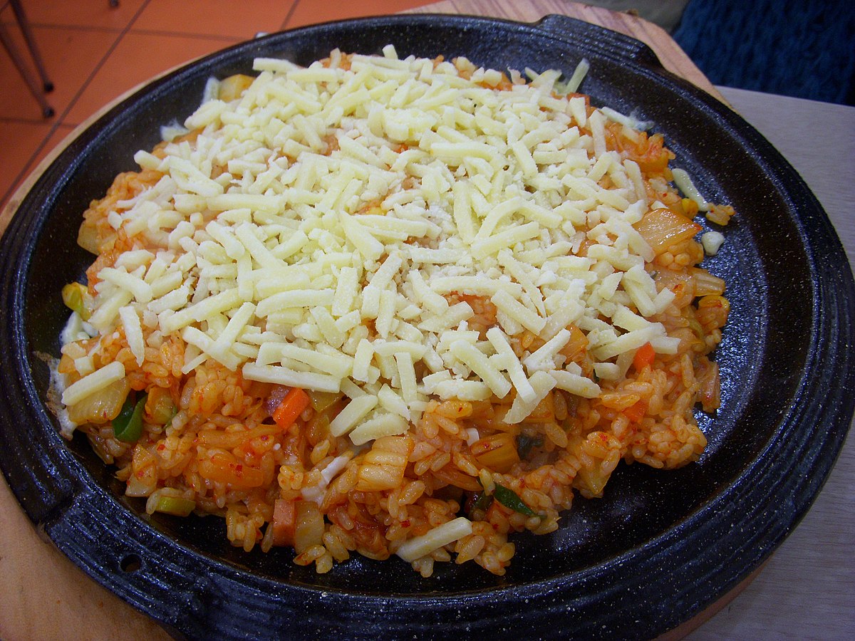 kimchi fried rice with cheese