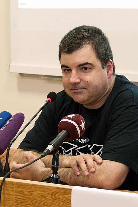 Fail:Konstantin_Novoselov_at_MIPT.jpg