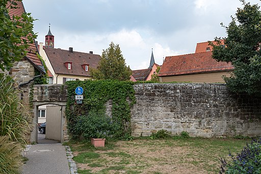 Ledergasse 27, Stadtmauer Öhringen 20180914 001