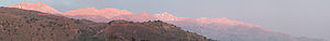 English: Lefka Ori (White Mountains) - view in the morning from Georgioupoli, Crete Polski: Lefka Ori (Góry Białe) o poranku - widok z Jeorjupoli, Kreta