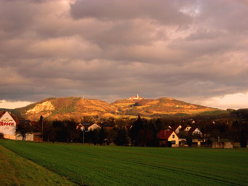 File:Leuchtenburg bei Kahla, Saale.JPG