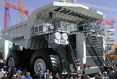 Liebherr T282