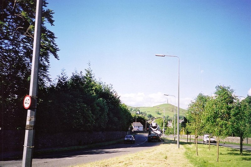 File:Lightburn Road in May 2000 - geograph.org.uk - 3020039.jpg