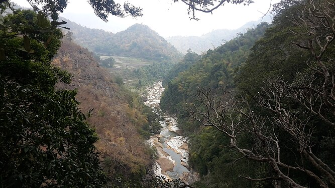 Location Near Borra Caves