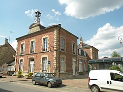 Mairie Cires-lès-Mello.JPG