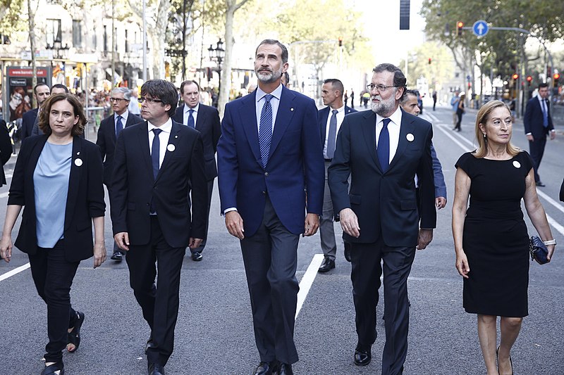 File:Mariano Rajoy asiste a la manifestación antiterrorista celebrada en Barcelona.jpg