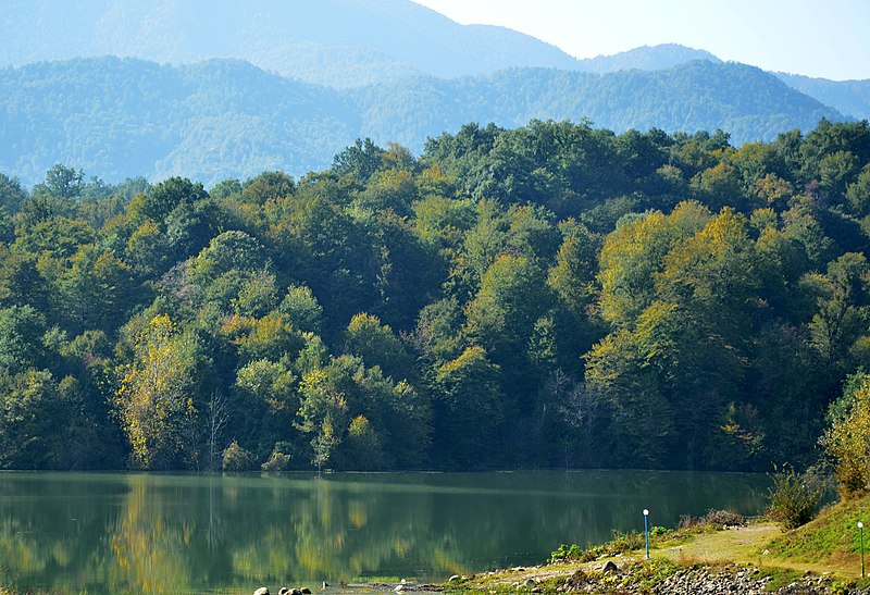 File:Mazandaran - Chamestan - Elimalat Lake - panoramio.jpg