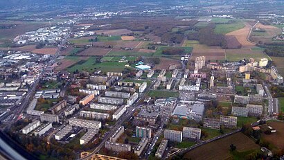 So kommt man zu Meyrin mit den Öffentlichen - Mehr zum Ort Hier