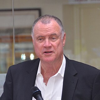 Mike Carlton Australian media commentator and author