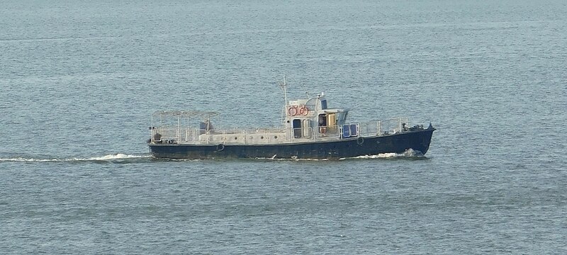 File:Military boat; Dnipro, Ukraine; 24.08.19.jpg