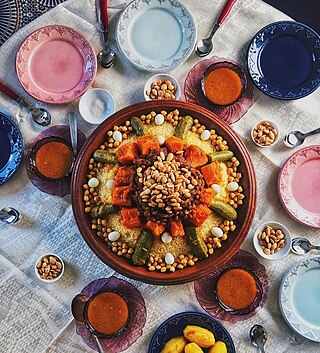 <span class="mw-page-title-main">Couscous</span> Traditional Maghrebi dish