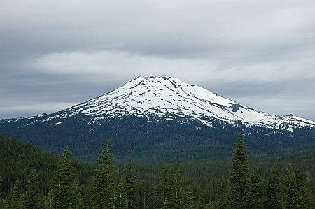 Tập_tin:Mount_Bachelor_closeup.jpg