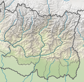 Makalu is located in Koshi Province