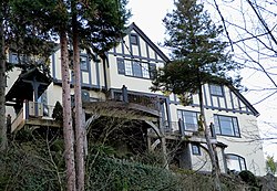 Neuberger House rear - Portland Oregon.jpg