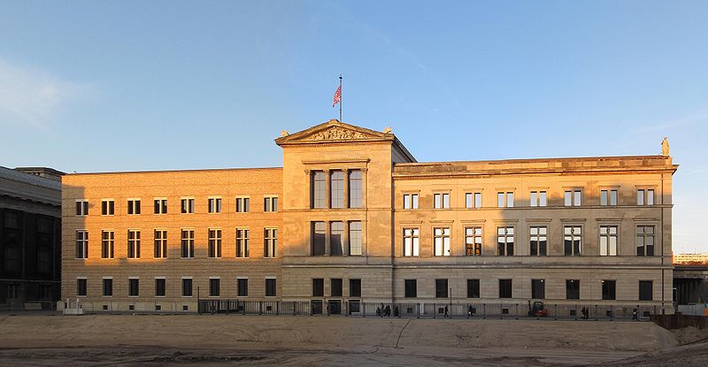 File:Neues Museum Berlin EP1.JPG