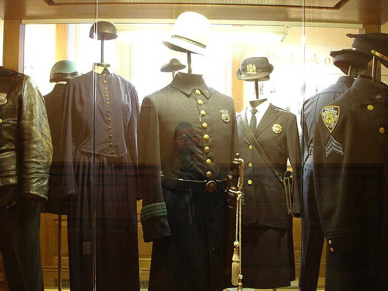 File:New York City Police Museum Exhibition (WTM by official-ly cool 015).jpg