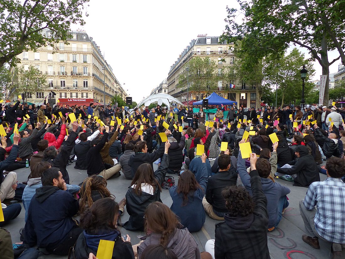 File:Nuit Debout - Place Commune, 2016.05.14 (2).jpg