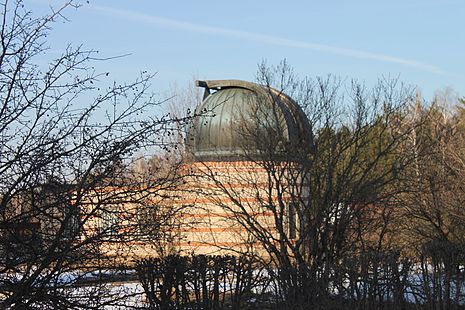 Observatory (Zvenigorod) Wikiexpedition (2017-04-01) 05.jpg