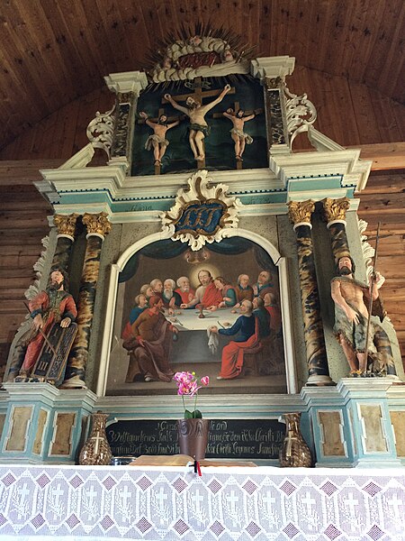 File:Olden Old Church Sogn og Fjordane Altarpiece01 2015-04-28.jpg