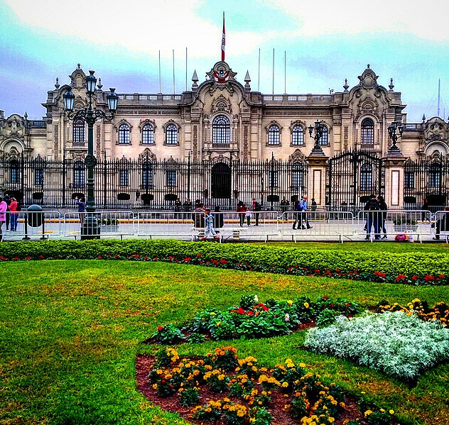 File:Palacio de Gobierno de Perú.jpg