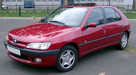 Peugeot 306 front 20080822.jpg