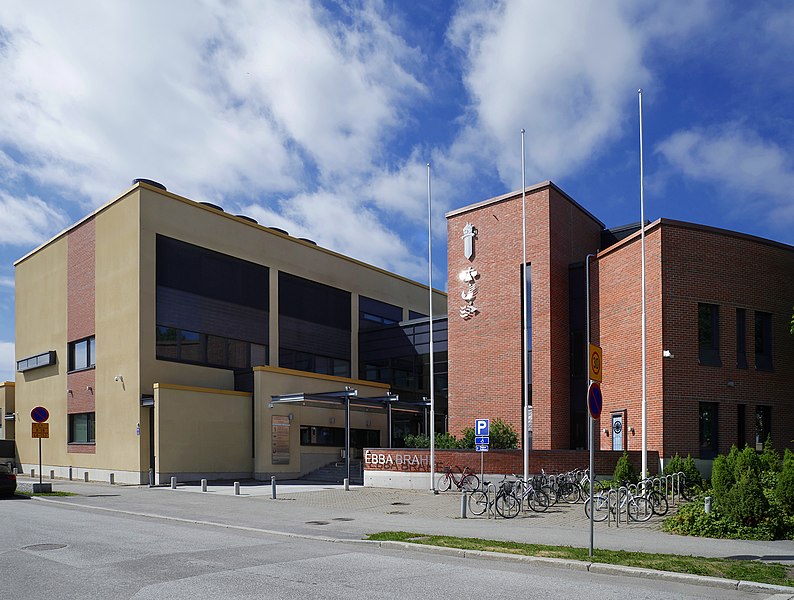 File:Pietarsaari police station 20180705.jpg