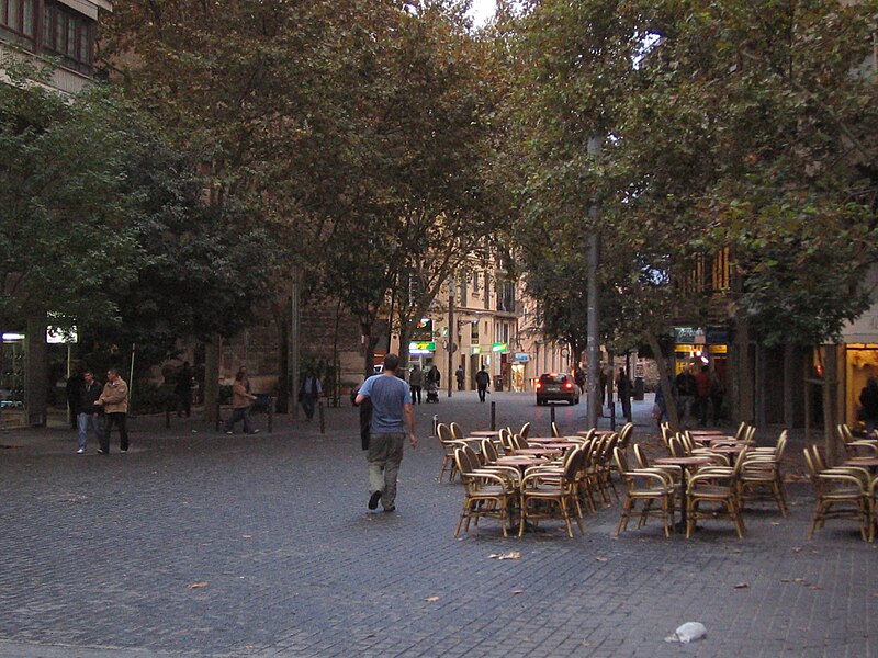 File:Plaza de España Mallorca.JPG