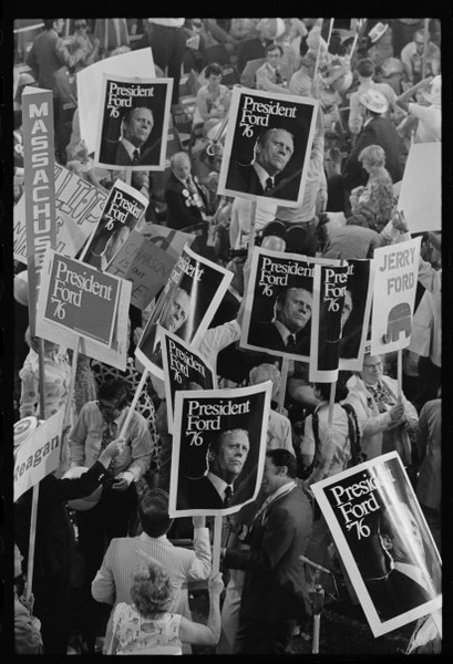 File:President Gerald Ford's supporters at the Republican National Convention, Kansas City, Missouri.tif