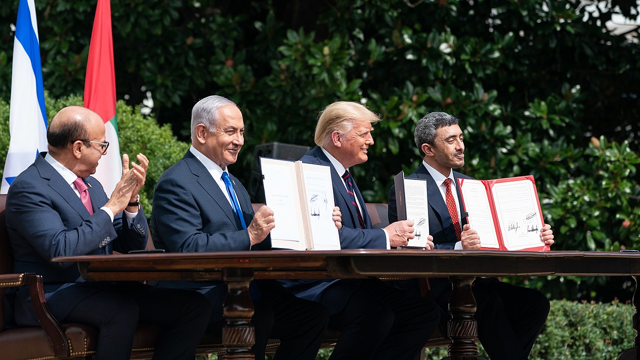 https://upload.wikimedia.org/wikipedia/commons/thumb/0/0c/President_Trump_and_The_First_Lady_Participate_in_an_Abraham_Accords_Signing_Ceremony_%2850345630003%29.jpg/1280px-President_Trump_and_The_First_Lady_Participate_in_an_Abraham_Accords_Signing_Ceremony_%2850345630003%29.jpg